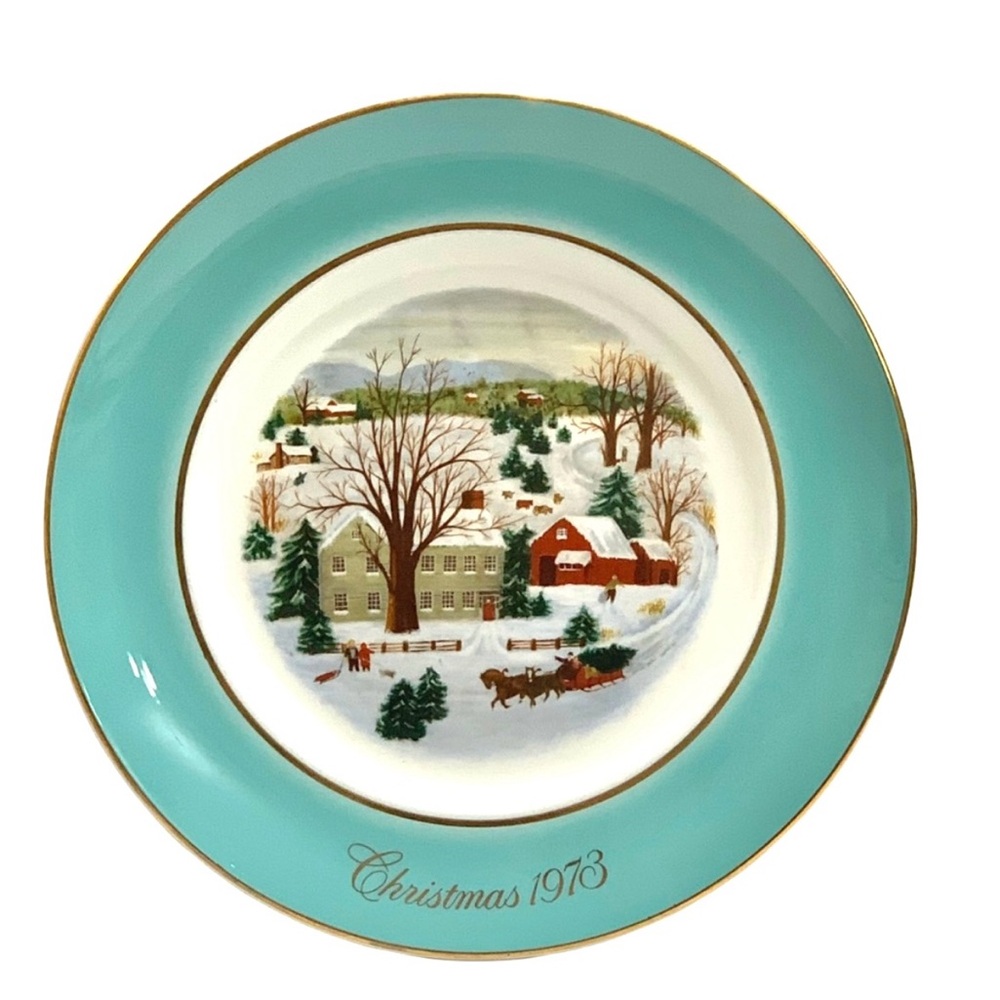 Vintage Enoch Wedgewood Avon Christmas Plate 1973 First Edition